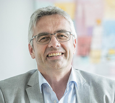 Prof. Dr. Markus Steffens