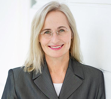 Angela Dehn